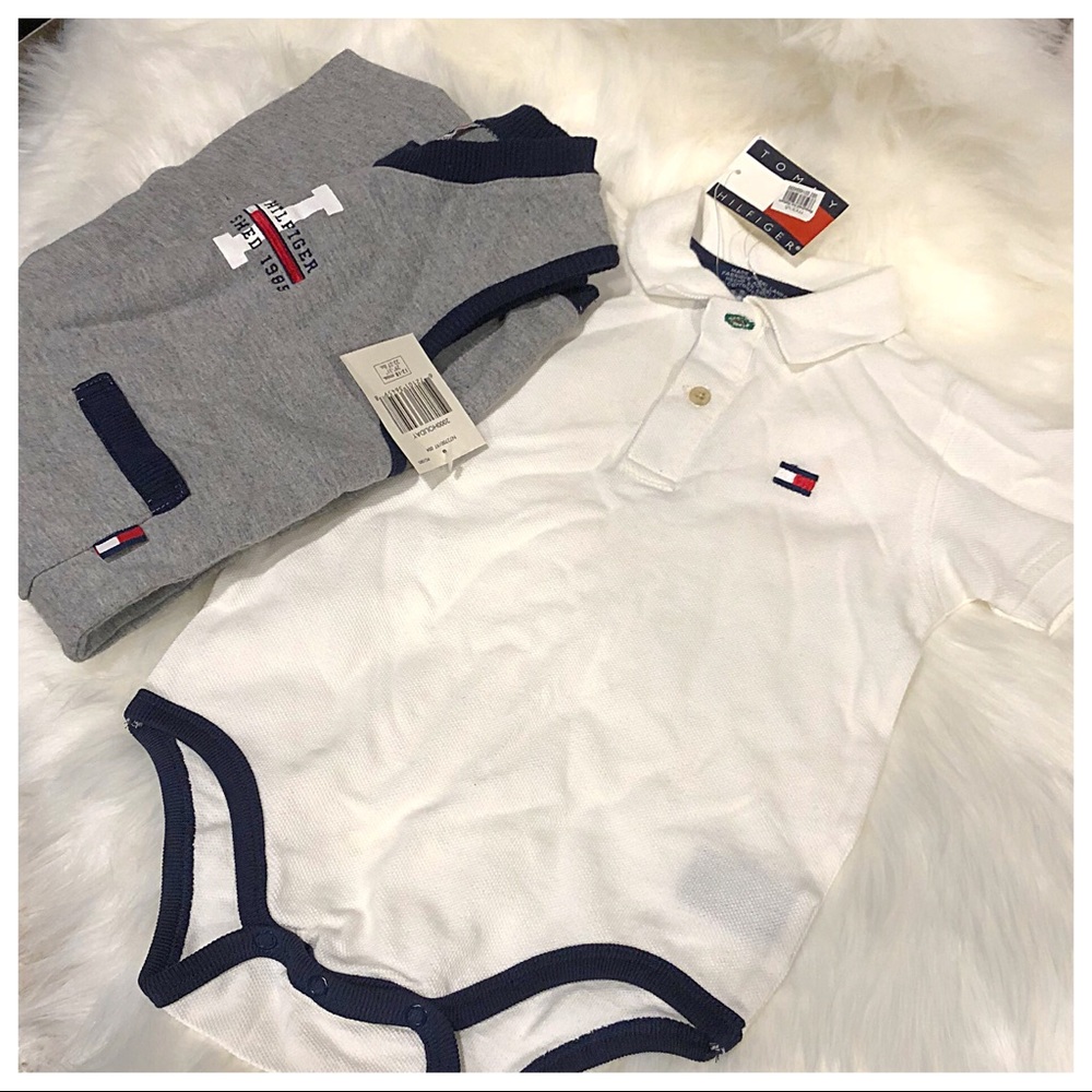 Boys 2 Piece Onesie and Romper
